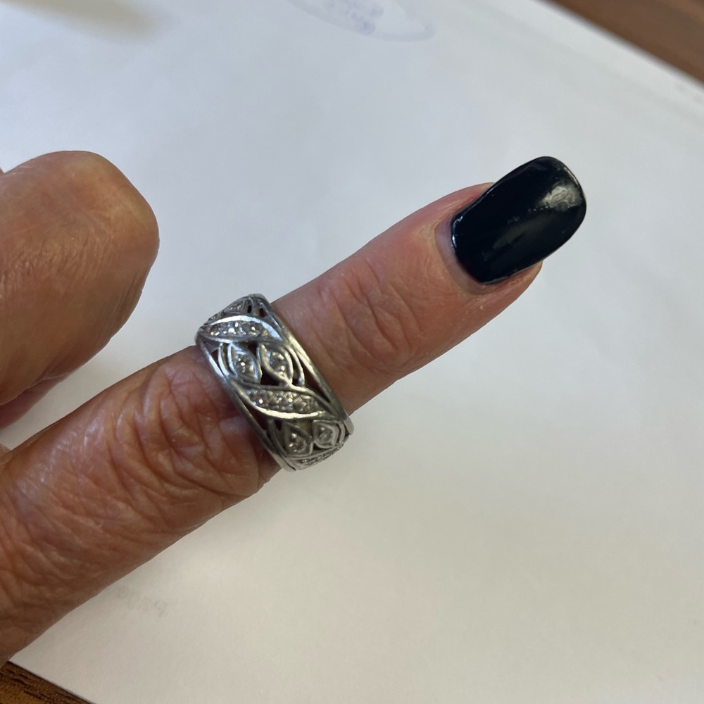 Antique Platinum Diamond Art Deco Vintage style Ring / Band